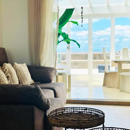 Atico Con Vistas Al Mar En Playa Del Cristo * Estepona